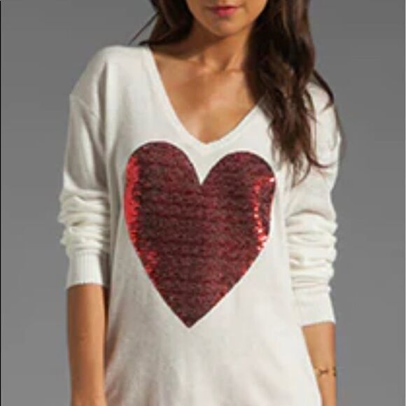 WILDFOX Holiday Red Heart Sequins White Label V Neck sweater Size L - Picture 5 of 8